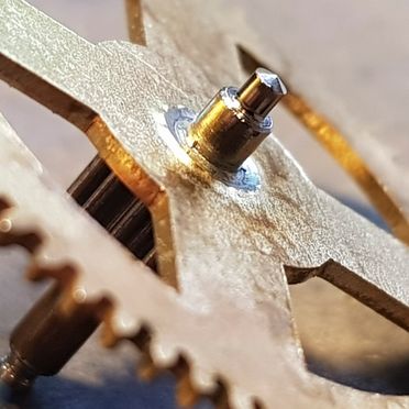Uhrenmachermeister Bent Borwitzky Großuhrenwerkstatt in Hamburg Galerie 12