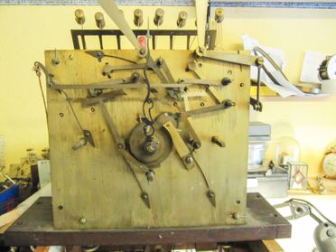 Uhrenmachermeister Bent Borwitzky Großuhrenwerkstatt in Hamburg Galerie 13