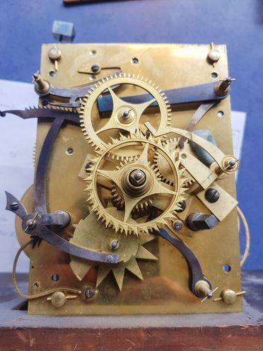 Uhrenmachermeister Bent Borwitzky Großuhrenwerkstatt in Hamburg Galerie 11